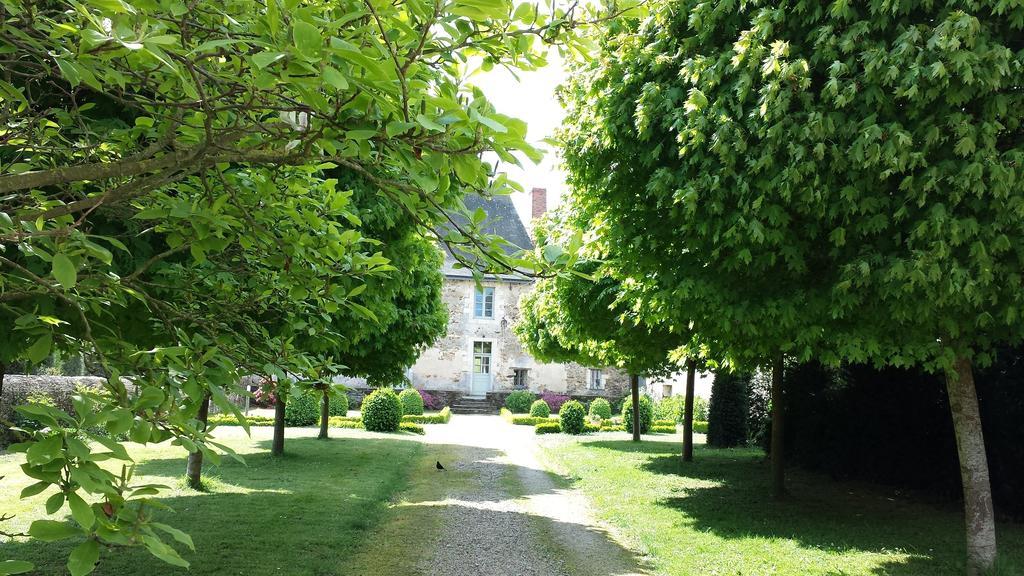 Grange Du Plessis Bed & Breakfast Segre Exterior photo